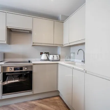 The Siding - Option Of Super King Bed Or 2 Singles York