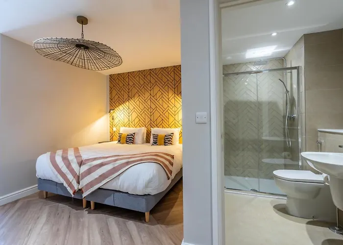 The Siding - Option Of Super King Bed Or 2 Singles